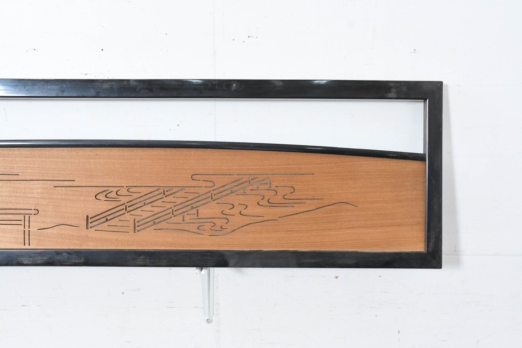 アンティーク建具　昭和初期　木立と鳥居の風景をモチーフにした透かし彫り入り欄間2枚セット　(R-083619)