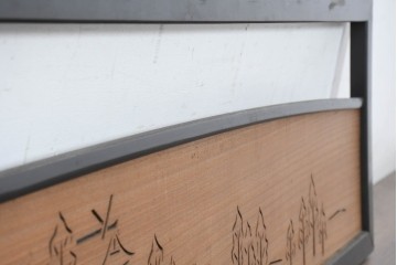 アンティーク建具　昭和初期　木立と鳥居の風景をモチーフにした透かし彫り入り欄間2枚セット　(R-083619)