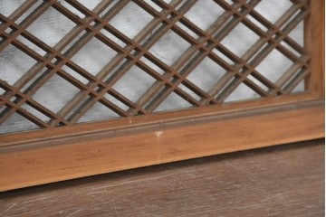 ヴィンテージ建具　昭和中期　組子格子と松に鶴の図の両面彫刻を施した欄間1枚　(R-083620)
