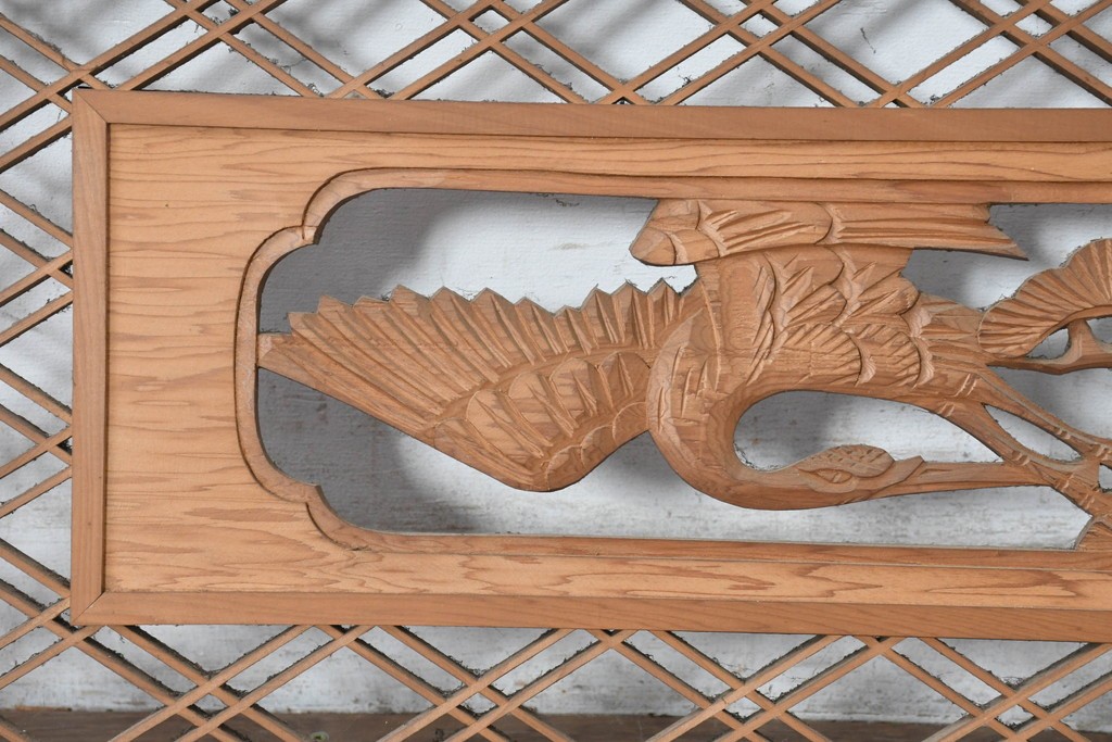 ヴィンテージ建具　昭和中期　組子格子と松に鶴の図の両面彫刻を施した欄間1枚　(R-083620)