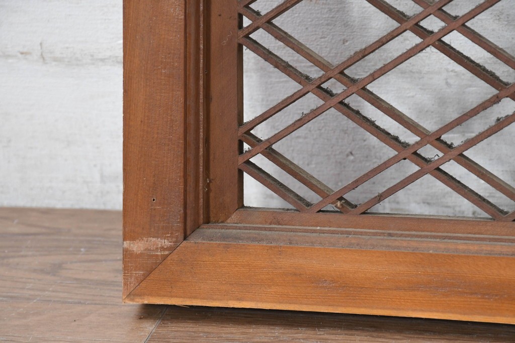 ヴィンテージ建具　昭和中期　組子格子と松に鶴の図の両面彫刻を施した欄間1枚　(R-083620)