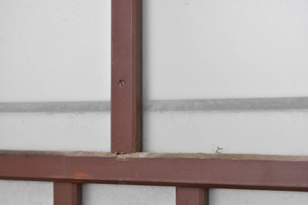 ヴィンテージ建具　昭和中期　幾何学文様が目を引くガラス窓4枚セット　(R-083622)