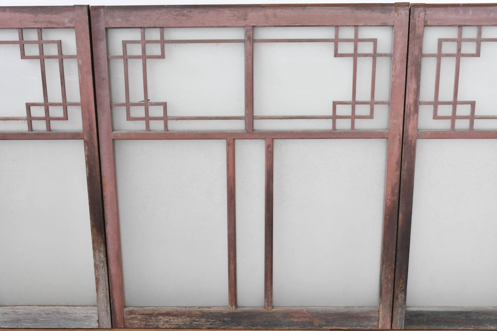 ヴィンテージ建具　昭和中期　幾何学文様が目を引くガラス窓4枚セット　(R-083622)