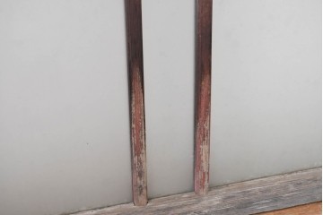 ヴィンテージ建具　昭和中期　幾何学文様が目を引くガラス窓4枚セット　(R-083622)