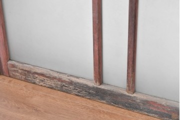 ヴィンテージ建具　昭和中期　幾何学文様が目を引くガラス窓4枚セット　(R-083622)