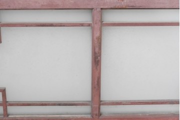 ヴィンテージ建具　昭和中期　幾何学文様が目を引くガラス窓4枚セット　(R-083622)