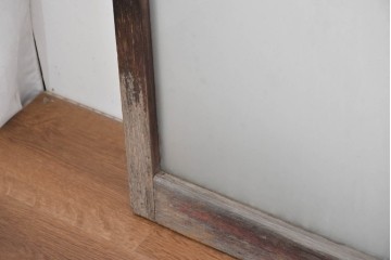 ヴィンテージ建具　昭和中期　幾何学文様が目を引くガラス窓4枚セット　(R-083622)