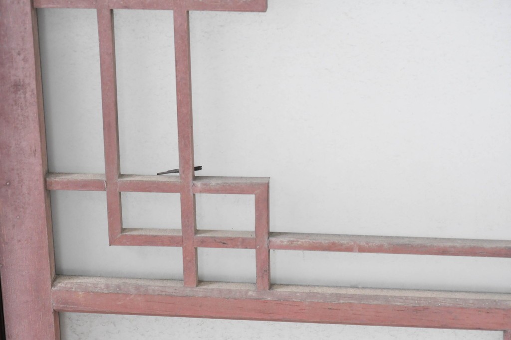 ヴィンテージ建具　昭和中期　幾何学文様が目を引くガラス窓4枚セット　(R-083622)