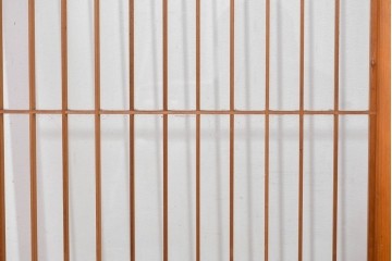 ヴィンテージ建具　昭和中期　麻の葉模様の組子細工が涼し気な片面ガラスの書院戸4枚セット　(R-083623)