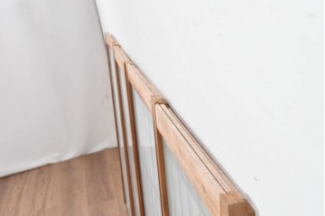 ヴィンテージ建具　昭和中期　片面ガラス　控えめな模様入り格子の書院戸4枚セット　(R-083624)