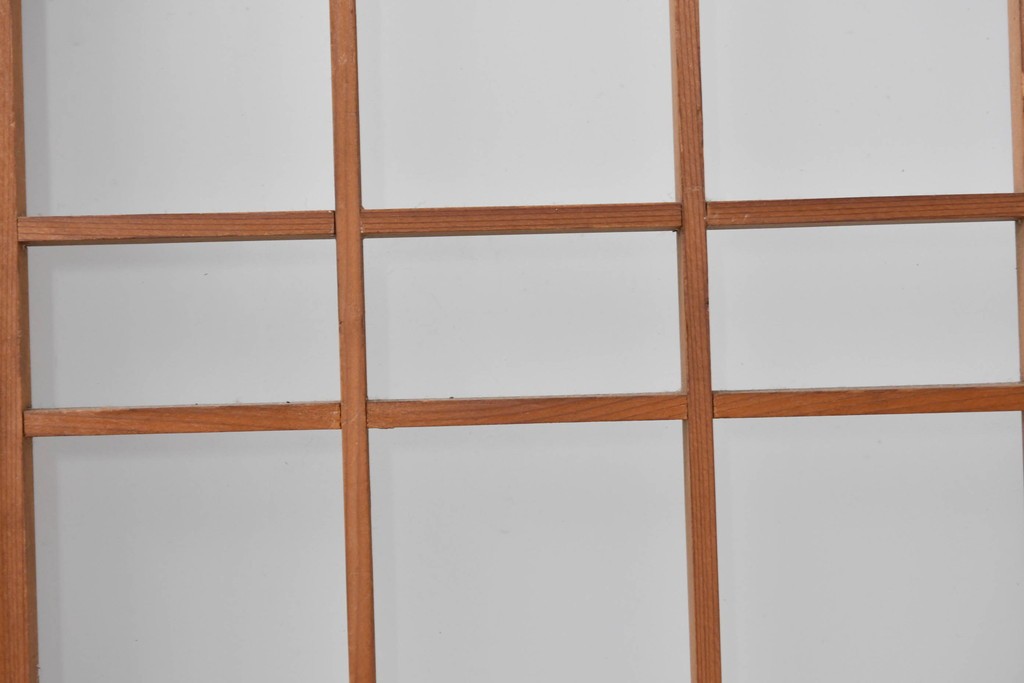 ヴィンテージ建具　昭和中期　片面ガラス　控えめな模様入り格子の書院戸4枚セット　(R-083624)