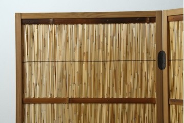 新古　未使用展示品　茶道具　優しい木の温もり溢れる6枚折りの花寄屏風　定価約21万円　(R-083626)