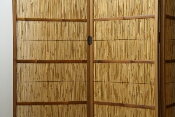 新古　未使用展示品　茶道具　優しい木の温もり溢れる6枚折りの花寄屏風　定価約21万円　(R-083626)