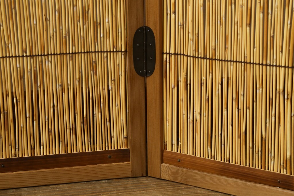 新古　未使用展示品　茶道具　優しい木の温もり溢れる6枚折りの花寄屏風　定価約21万円　(R-083626)