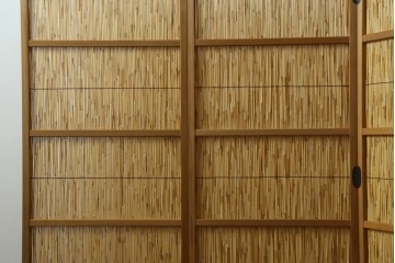 新古　未使用展示品　茶道具　優しい木の温もり溢れる6枚折りの花寄屏風　定価約21万円　(R-083626)