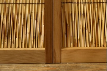 新古　未使用展示品　茶道具　優しい木の温もり溢れる6枚折りの花寄屏風　定価約21万円　(R-083626)