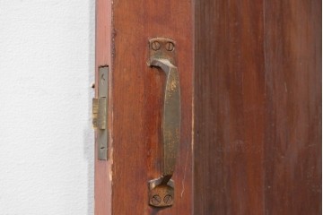 アンティーク建具　昭和初期　素朴なデザインのガラス扉1枚　(R-083629)