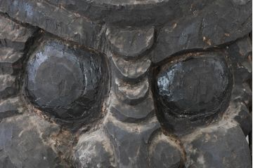 和製アンティーク　古民芸　時代物　江戸～明治期　特大　力強い表情が目を引く木彫りの竈(かまど)面(古面、オブジェ、飾り、アート)(R-083630)