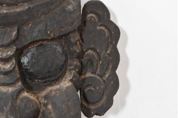 和製アンティーク　古民芸　時代物　江戸～明治期　特大　力強い表情が目を引く木彫りの竈(かまど)面(古面、オブジェ、飾り、アート)(R-083630)