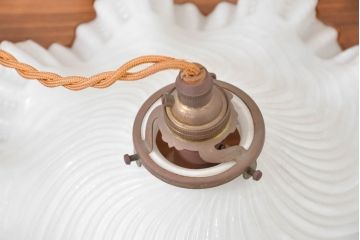 和製アンティーク　優しい灯りでくつろぎの空間を演出するフリル付きペンダントライト(ランプシェード、天井照明、吊り下げ照明)(R-083637)