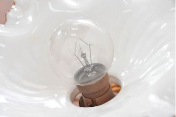 和製アンティーク　優しい灯りでくつろぎの空間を演出するフリル付きペンダントライト(ランプシェード、天井照明、吊り下げ照明)(R-083637)