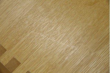 中古　美品　廃番の希少な楢(ナラ)材モデル　北海道家具ブランド　cosine(コサイン)　シンプルで機能的な3個組ネストスツール　(R-083645)