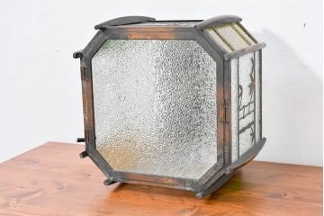 和製アンティーク　色ガラス入り　竹の模様が描かれた和の風情を演出する真鍮フレームの天井照明(ブラス、吊り下げ照明、ペンダントライト、吊り下げ照明)(R-083649)