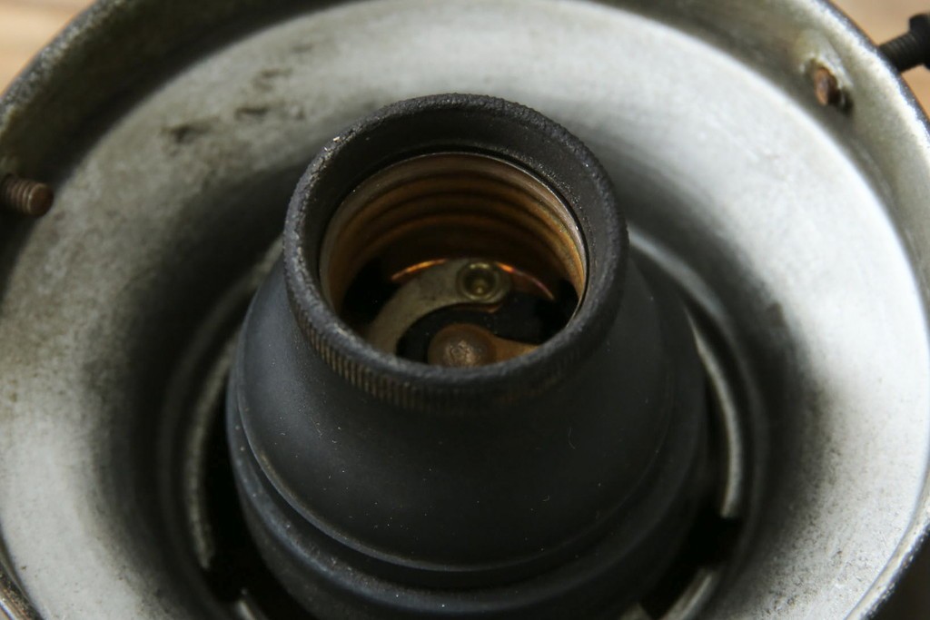 和製アンティーク　クラシックなフォルムとマットな質感が魅力のシーリングライト　(R-083656)