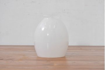 和製アンティーク　柔らかな灯りを演出する乳白ガラスランプシェード(照明カバー、吊り下げ照明、ペンダントライト、天井照明、シェード、電笠)(R-083664)