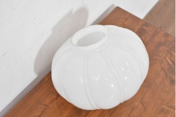 和製アンティーク　大正ロマンの雰囲気あふれる乳白ガラスのぼんぼり型ペンダントライト(照明カバー、吊り下げ照明、ペンダントライト、天井照明、シェード、電笠)(R-083666)