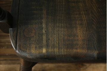 中古　超美品　高級品　飛騨産業　PROVINCIAL(プロヴィンシャル・プロビンシャル)　キツツキ　スモーカーズボウチェア2脚セット(アームチェア、板座チェア、ダイニングチェア、バラ売り可能)(定価2脚で約47万円)(R-083672)