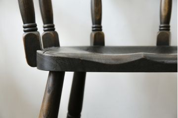 中古　超美品　高級品　飛騨産業　PROVINCIAL(プロヴィンシャル・プロビンシャル)　キツツキ　スモーカーズボウチェア2脚セット(アームチェア、板座チェア、ダイニングチェア、バラ売り可能)(定価2脚で約47万円)(R-083672)