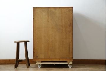 和製ビンテージ　美品　高島屋デパート取り扱い　美しい木目との繊細で力強いあられ金具が魅力的な小箪笥(整理タンス、収納たんす、引き出し、サイドチェスト、ヴィンテージ)(R-083673)