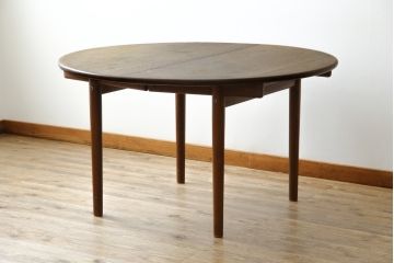 デンマークビンテージ　希少!!　PPモブラー　ハンス J. ウェグナー(HANS J. WEGNER)デザイン　PP70　オーク材　エクステンションテーブル(4人掛け、6人掛け、ダイニングテーブル、食卓、オーバル型、丸テーブル、ラウンドテーブル、北欧、ヴィンテージ)(定価約165万円)(R-083675)