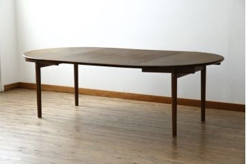 デンマークビンテージ　希少!!　PPモブラー　ハンス J. ウェグナー(HANS J. WEGNER)デザイン　PP70　オーク材　エクステンションテーブル(4人掛け、6人掛け、ダイニングテーブル、食卓、オーバル型、丸テーブル、ラウンドテーブル、北欧、ヴィンテージ)(定価約165万円)(R-083675)