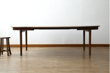 デンマークビンテージ　希少!!　PPモブラー　ハンス J. ウェグナー(HANS J. WEGNER)デザイン　PP70　オーク材　エクステンションテーブル(4人掛け、6人掛け、ダイニングテーブル、食卓、オーバル型、丸テーブル、ラウンドテーブル、北欧、ヴィンテージ)(定価約165万円)(R-083675)