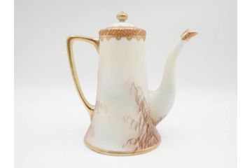 明治〜大正期　オールドノリタケ　NORITAKE　ハンドペイント　金彩　金盛　白鳥葦文　優雅な雰囲気漂うポット・カップ&ソーサー4客・プレート5枚セット(トリオ、デミタス、コーヒー、C&S、碗皿)(R-083678)