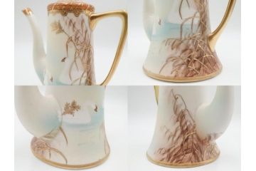 明治〜大正期　オールドノリタケ　NORITAKE　ハンドペイント　金彩　金盛　白鳥葦文　優雅な雰囲気漂うポット・カップ&ソーサー4客・プレート5枚セット(トリオ、デミタス、コーヒー、C&S、碗皿)(R-083678)