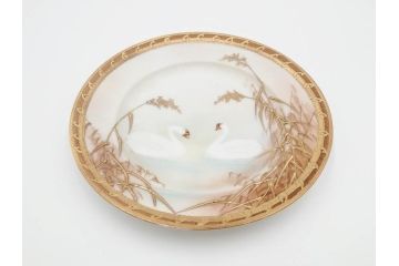 明治〜大正期　オールドノリタケ　NORITAKE　ハンドペイント　金彩　金盛　白鳥葦文　優雅な雰囲気漂うポット・カップ&ソーサー4客・プレート5枚セット(トリオ、デミタス、コーヒー、C&S、碗皿)(R-083678)