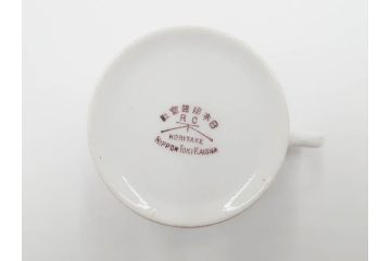 戦前　オールドノリタケ　NORITAKE　ハンドペイント　金彩　金盛　花　どんなシーンにも華を添え優雅な空間を創り出すカップ&ソーサー5客セット(マルキ印、ヤジロベー印、碗皿、C&S、洋食器)(R-083680)