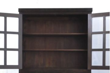 中古　松本民芸家具　G-1型面取食器棚　脚(台輪)付きリメイク　落ち着きのある洗練された佇まいが魅力のサイドキャビネット(カップボード、収納棚、戸棚、キャビネット、本箱)(R-083698)