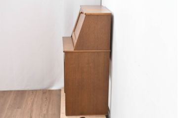 中古　美品　浜松工芸　楢(ナラ)材　シンプルで飽きのこないデザインのライティングビューロー(ワークデスク、簿記机、在宅ワーク用、在宅用)(R-083702)