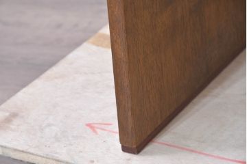 中古　美品　浜松工芸　楢(ナラ)材　シンプルで飽きのこないデザインのライティングビューロー(ワークデスク、簿記机、在宅ワーク用、在宅用)(R-083702)