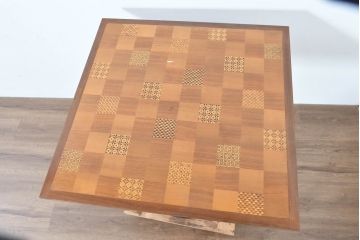 和製ヴィンテージ　天板の幾何学模様に工芸美を感じるダイニングテーブル　(R-083704)