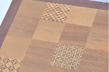 和製ヴィンテージ　天板の幾何学模様に工芸美を感じるダイニングテーブル　(R-083704)