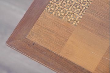 和製ヴィンテージ　天板の幾何学模様に工芸美を感じるダイニングテーブル　(R-083704)