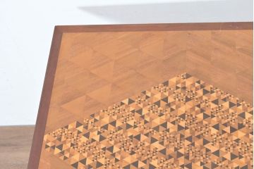 和製ビンテージ　幾何学模様が魅せる工芸美が美しいダイニングテーブル(パーケットリー、象嵌、2人掛け、二人掛け、ヴィンテージ)(R-083705)