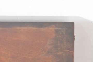 イタリアビンテージ　真鍮象嵌が美しいアクセント!!丸窓とルーバー扉が印象的な引き出しテーブル付きビューローキャビネット(収納棚、戸棚、ライティングビューロー、簿記机、在宅用、在宅ワーク、ワークデスク、ブラス、ヴィンテージ)(R-083706)