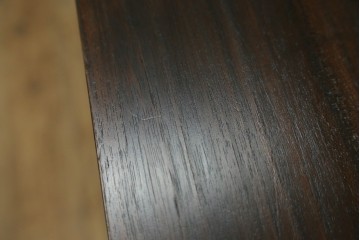 中古　チーク無垢材　リゾート風　深みのある色合いが落ち着いた雰囲気を醸し出すリゾート風アジアンサイドボード　(R-083708)