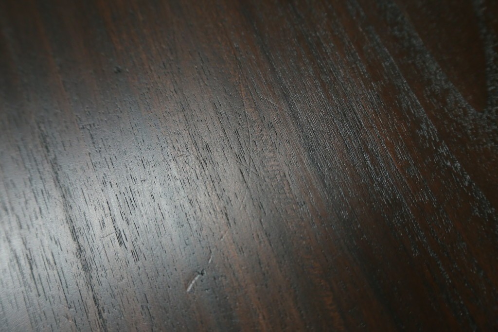 中古　チーク無垢材　リゾート風　深みのある色合いが落ち着いた雰囲気を醸し出すリゾート風アジアンサイドボード　(R-083708)